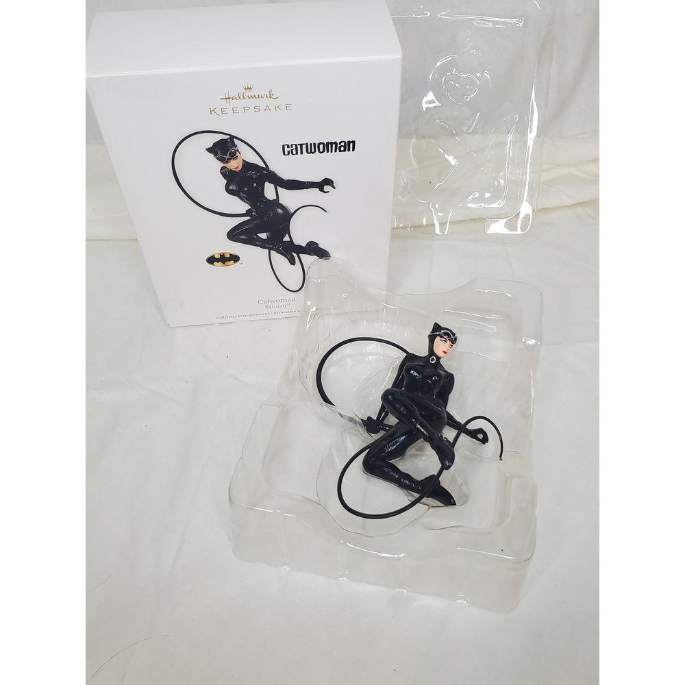 Hallmark Keepsake 2012 Catwoman Batman DC Comics Ornament QXI3049 Black‎ Catsuit